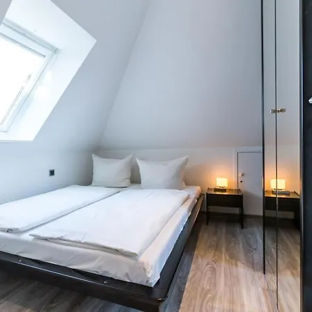 Hoeger Penthousewhg 11 Apartment