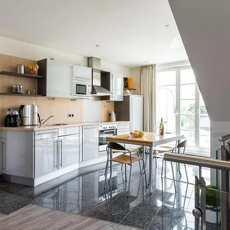 Hoeger Penthousewhg 11 * Boltenhagen